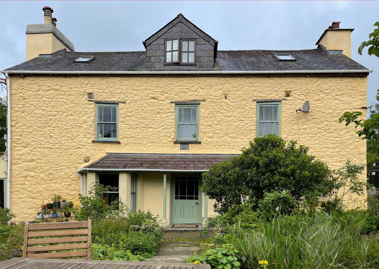 Ynyswen Bed & Breakfast Nantgaredig Exterior foto